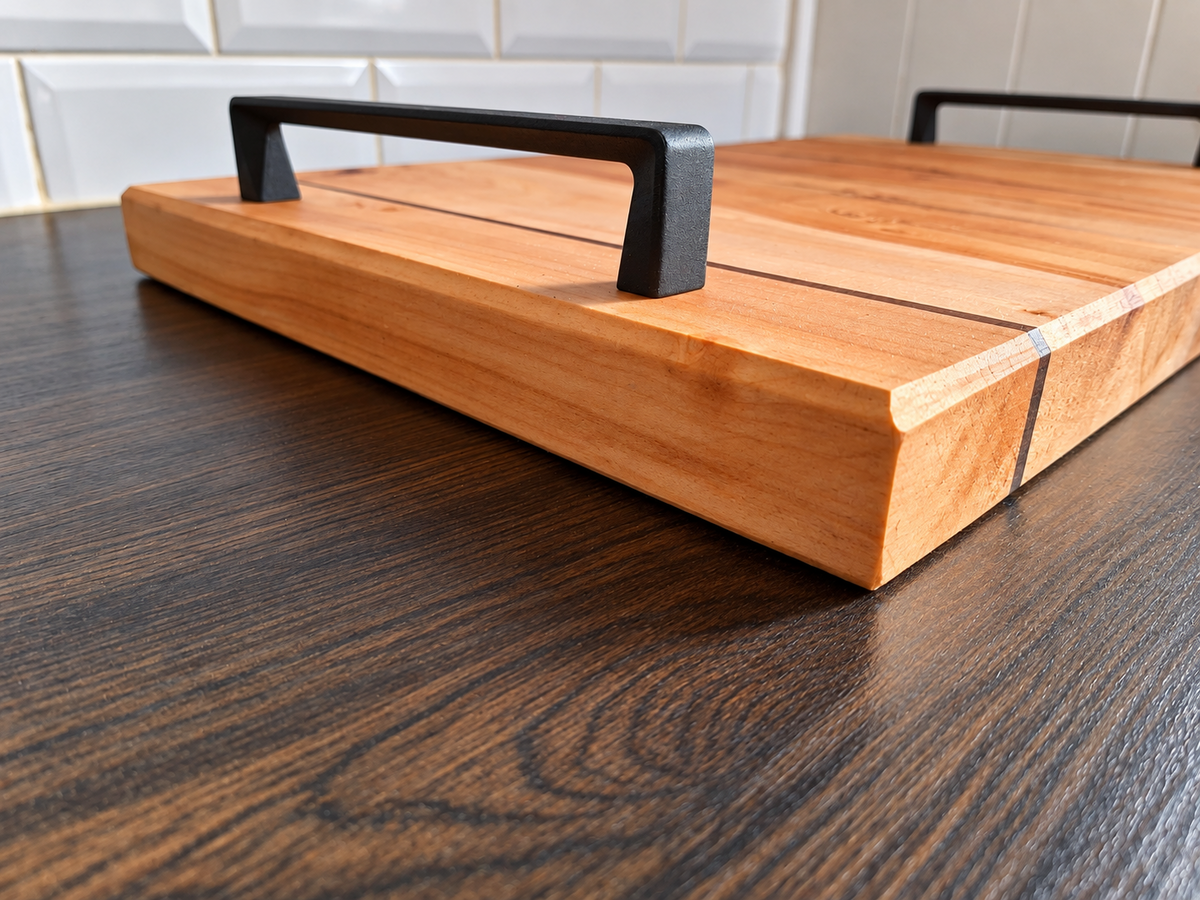Solid willow serving tray