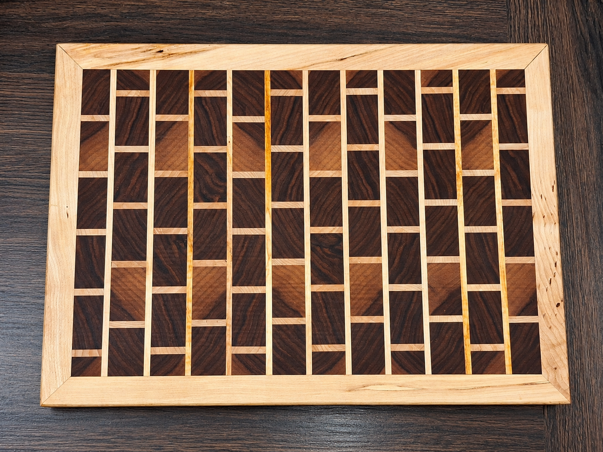 Walnut & Maple End Grain Chopping Board – Brickwork Design