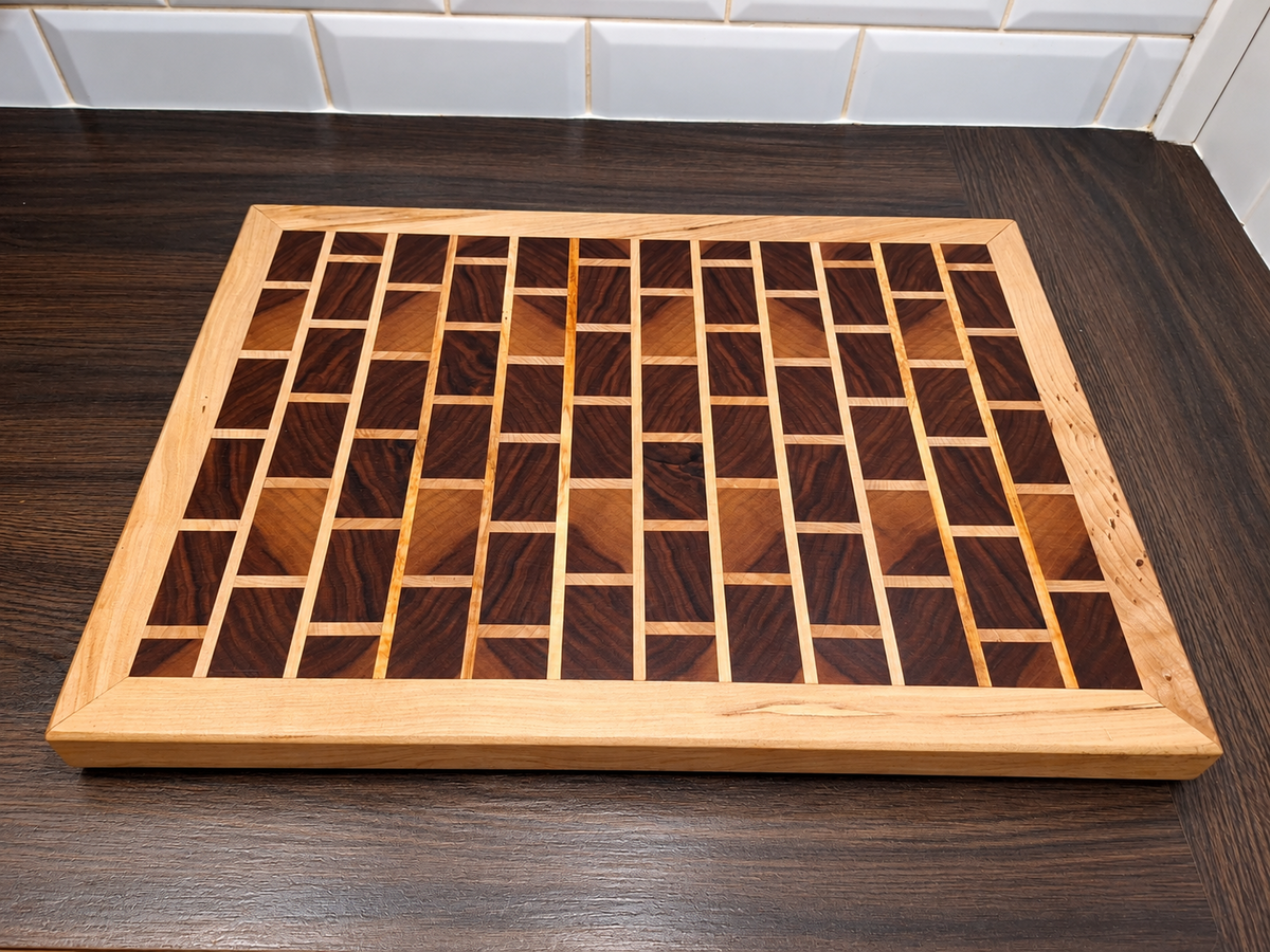 Walnut & Maple End Grain Chopping Board – Brickwork Design