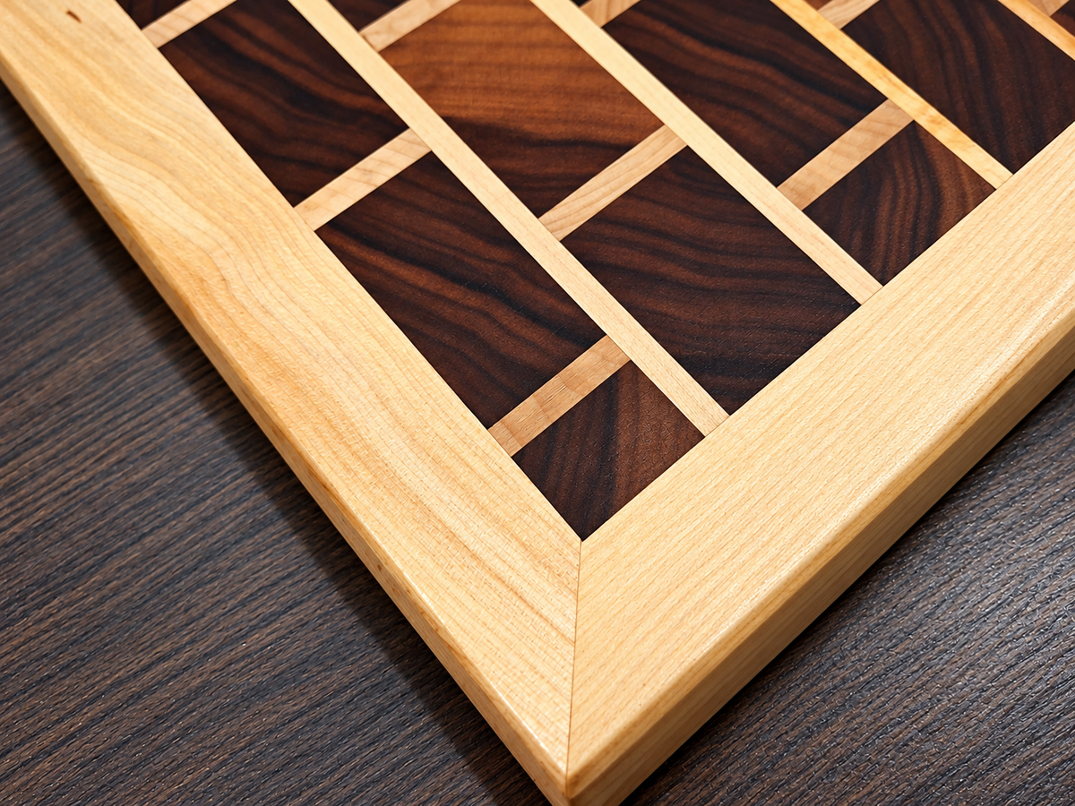 Walnut & Maple End Grain Chopping Board – Brickwork Design