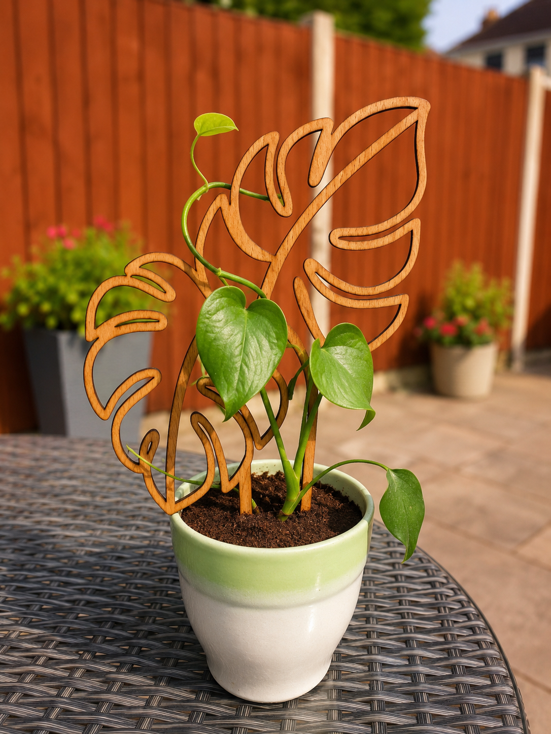 Multi-Leaf Monstera Plant Trellis – Decorative Climbing Plant Support